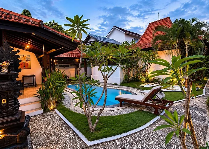 Surfer Paradise Bali ベッド・アンド・ブレックファスト 3*